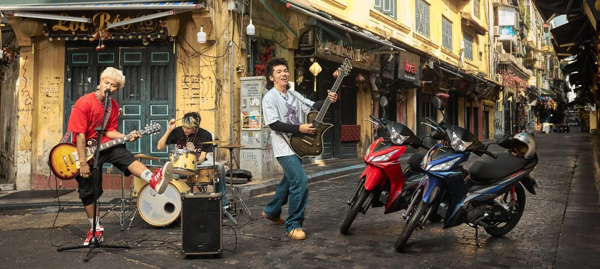 WAVE RSX FI 110 (ra mắt tháng 12/2023)